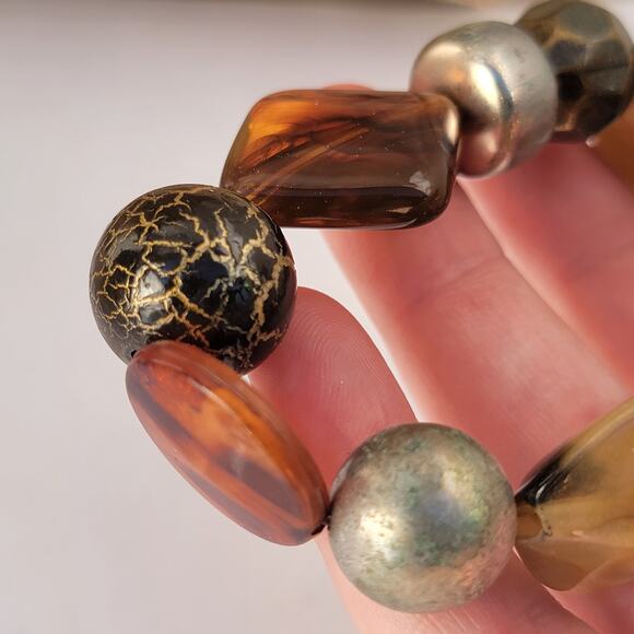 Vintage mixed bead bracelet brown gold eclectic 1980s statement jewelry - Picture 5 of 10